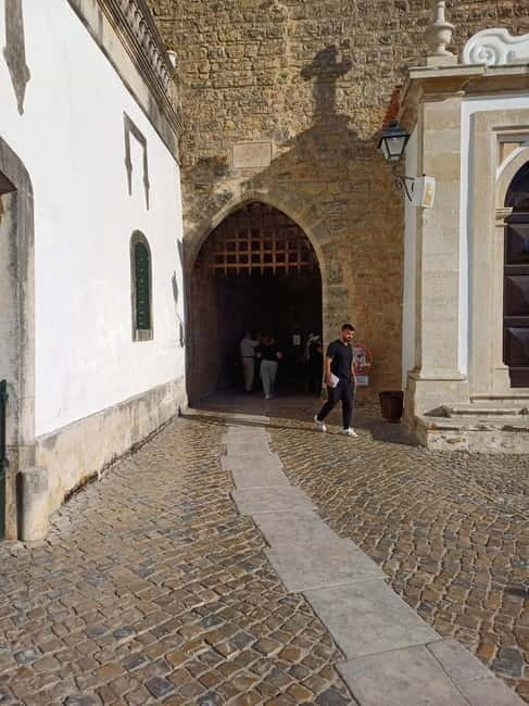 From Lisbon: Porto Transfer with Óbidos & Nazaré Tours - Key points / Takeaways