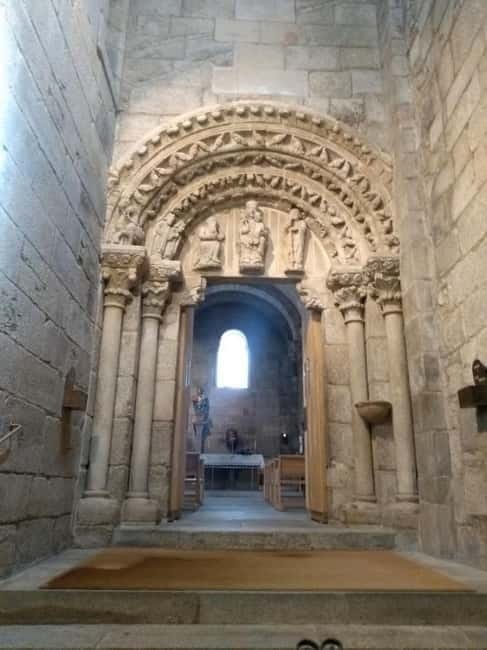 From Lisbon: Santiago de Compostela Day Trip with Fatima - Who this tour is best for