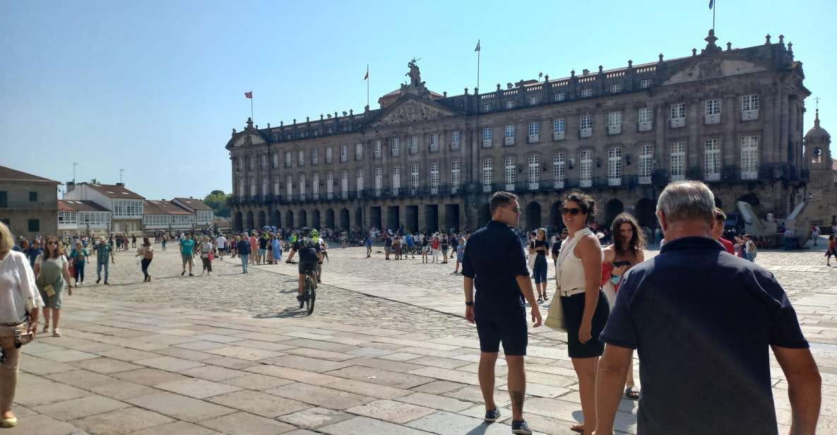 From Lisbon: Santiago De Compostela Private Transfer - Scenic Portuguese Countryside