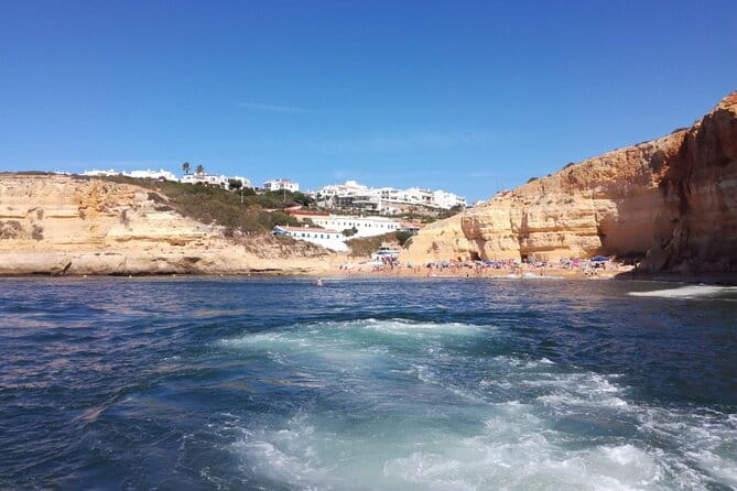 From Lisbon to Algarve : Portimão & Boat trip to Benagil Sea Cave - Discovering the Algarve: A Seamless Day Trip from Lisbon