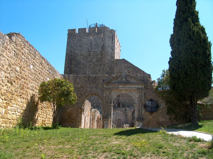 From Lisbon to Arrábida: Hidden Treasures & Blue Coast - 25 De Abril Bridge: Crossing the Tagus River