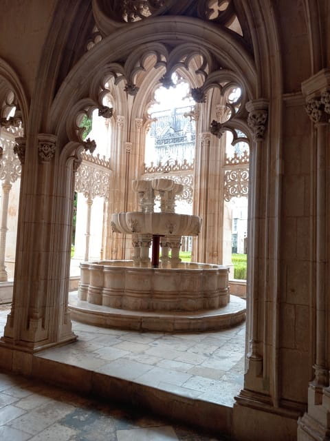 From Lisbon - Visit Fátima, Batalha, Nazaré and Óbidos - FAQ