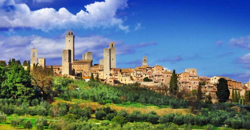 From Livorno: Siena, San Gimignano & Chianti Wine Excursions - Exploring the Charm of San Gimignano