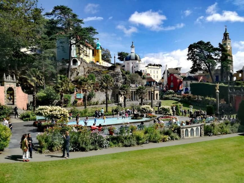 From Llandudno: Portmeirion, Snowdonia and Castles Tour - A Quick Introduction to the Adventure