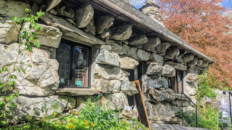 From Llandudno: Portmeirion, Snowdonia and Castles Tour - Portmeirion Village: A Colorful, Quirky Escape