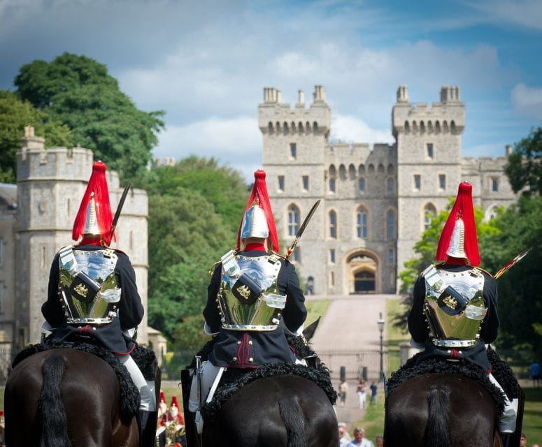 From London: Royal Windsor Afternoon Tour - Starting Point and Transportation