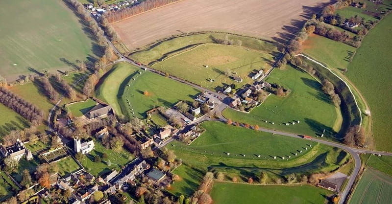 From London: Stonehenge & The Stone Circles of Avebury Tour - The Mystique of West Kennet Long Barrow