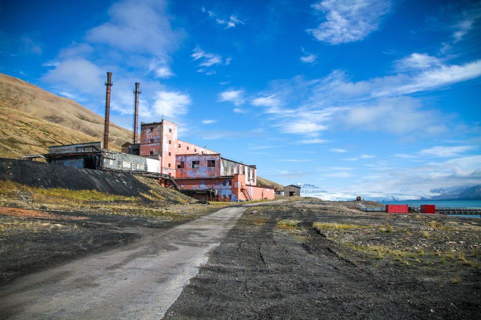 From Longyearbyen: Pyramiden Private Photo Tour W/ Transfer - Location and History