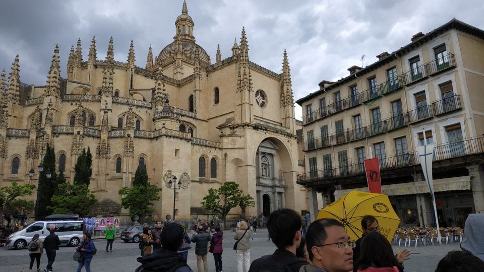 From Madrid: Ávila and Segovia Guided Day Trip - Participant Options