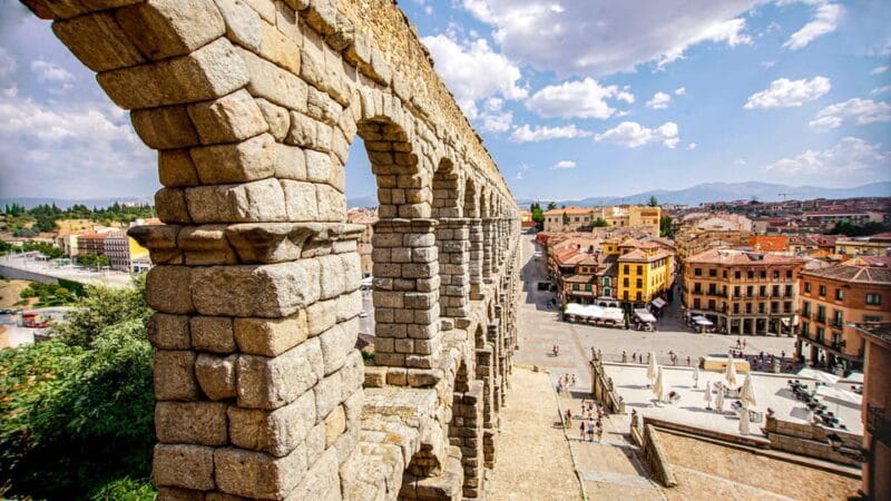 From Madrid: Guided Day Trip to Segovia, optional Alcázar - Logistics and Duration: Making the Most of Your Day