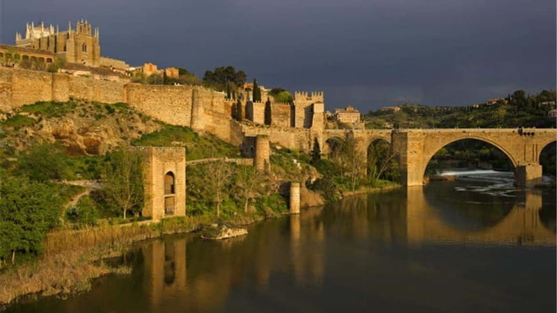 From Madrid: Toledo Private Full-Day Tour with Pickup - Key Points / Takeaways