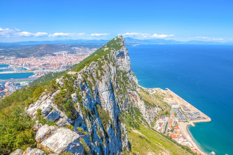 From Malaga and Costa Del Sol: Gibraltar Shopping Tour - Must-Visit Duty-Free Stores