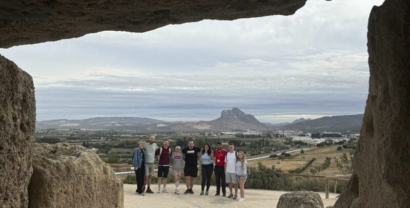 From Málaga: Caminito del Rey & Antequera: Dolmens and free time - FAQ