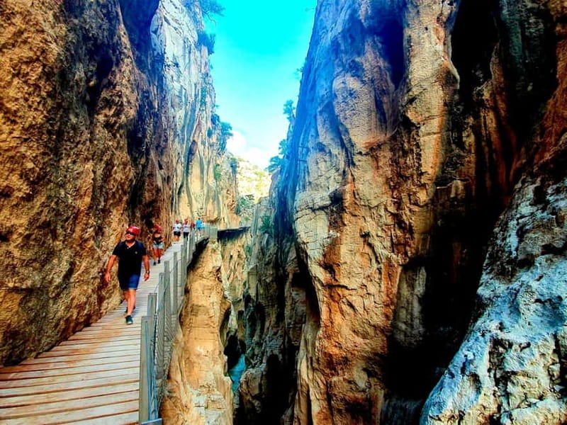 From Malaga: Caminito del Rey Sunset Tour with Transfer - Return Journey and Reflection