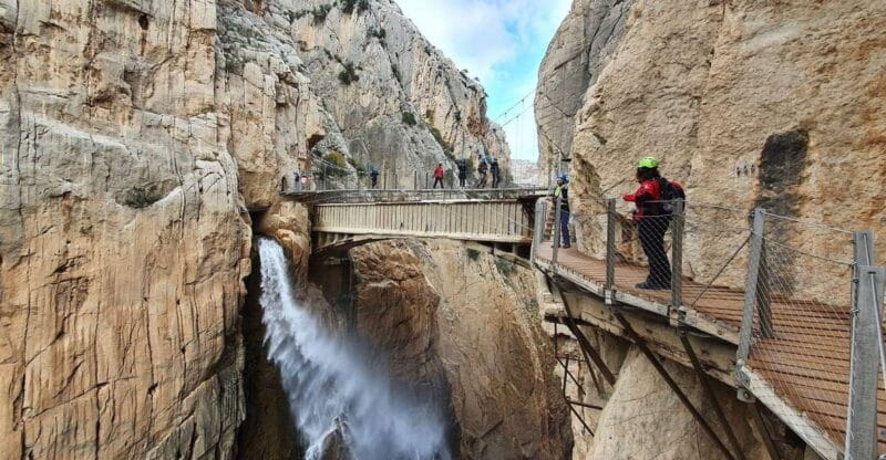 From Malaga: Caminito del Rey/White Village Tour & Tapas - Key points / Takeaways