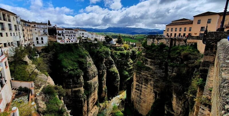 From Malaga: Ronda and Setenil Tour with Tourist Train - Key points / Takeaways