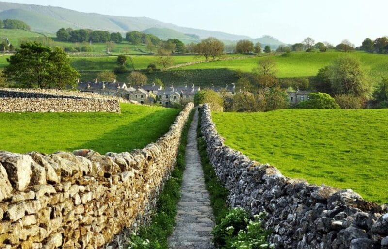 From Manchester: Dales and Brontë Country Small Group Tour - Key points / Takeaways