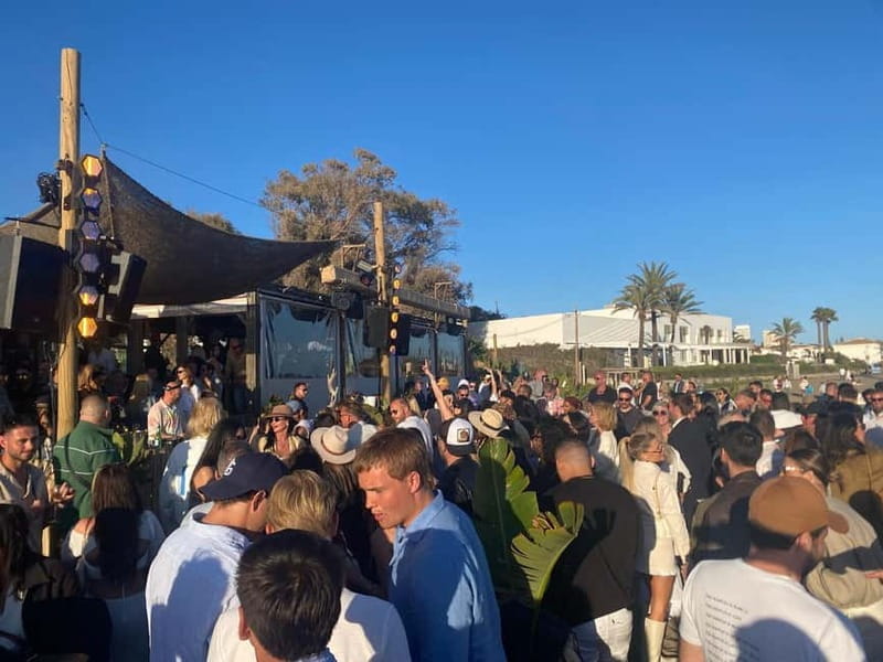 From Marbella/Estepona: Private clubbing tour Beach club transport Drinks - FAQ