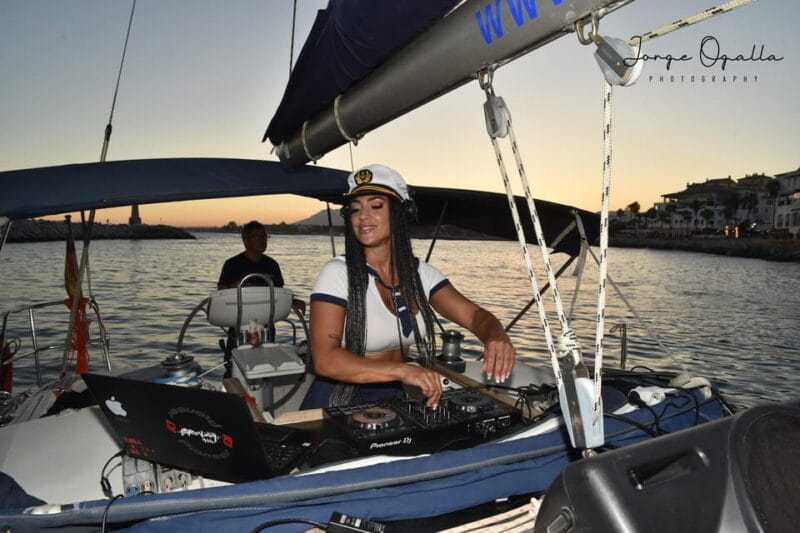 From Marbella: Private and Group Sailboat Cruise & Drinks - Key points / Takeaways