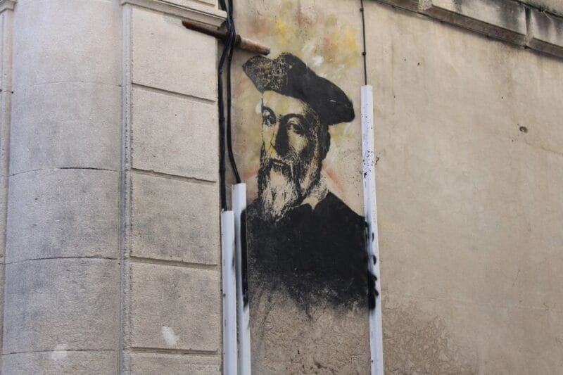 From Marseille: Arles, Les Baux & Saint-Rémy Full-Day tour - Key Points / Takeaways