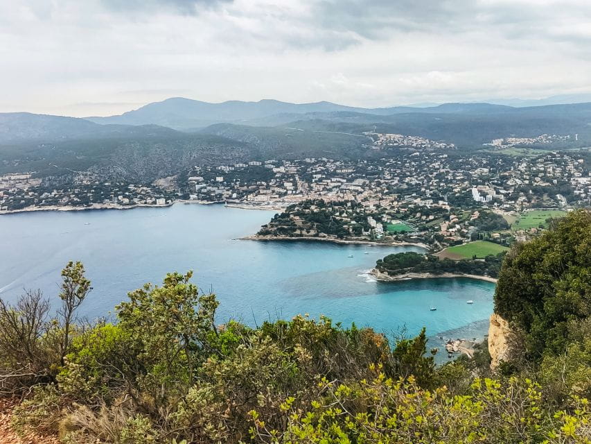 From Marseille: Cassis and Aix-en-Provence Tour - Packing Recommendations