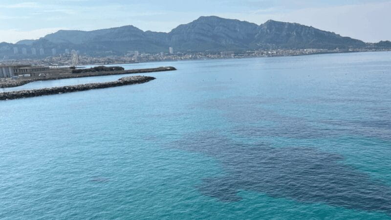 From Marseille to Cassis: a journey to the heart of the calanques and traditions. - Key points / Takeaways