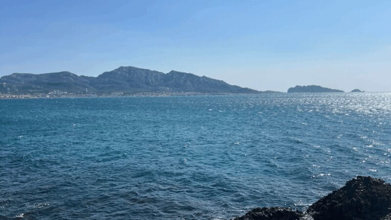 From Marseille to Cassis: a journey to the heart of the calanques and traditions. - Discovering Marseille’s Hidden Gems and Heritage