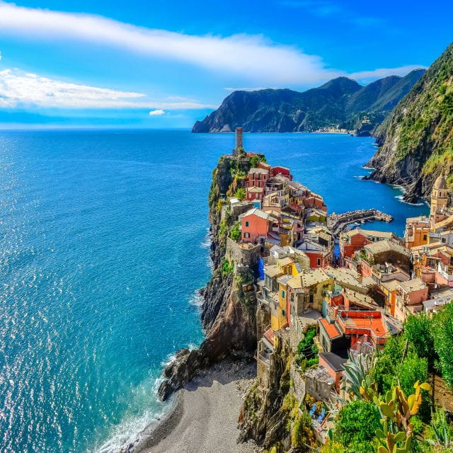 From Milan: Cinque Terre Private Tour by Car, Ferry or Train - Ferry Cruise Option
