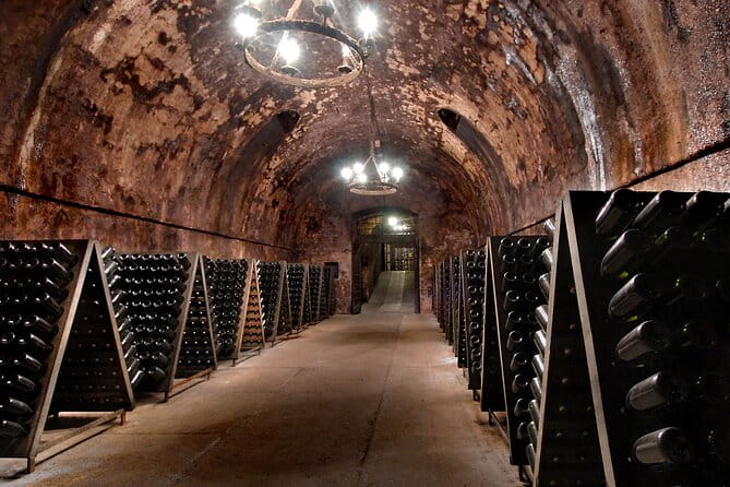 From Milan Full Day in Franciacorta 2 Wineries and Lunch - Entering The World of Franciacorta: A Scenic Drive