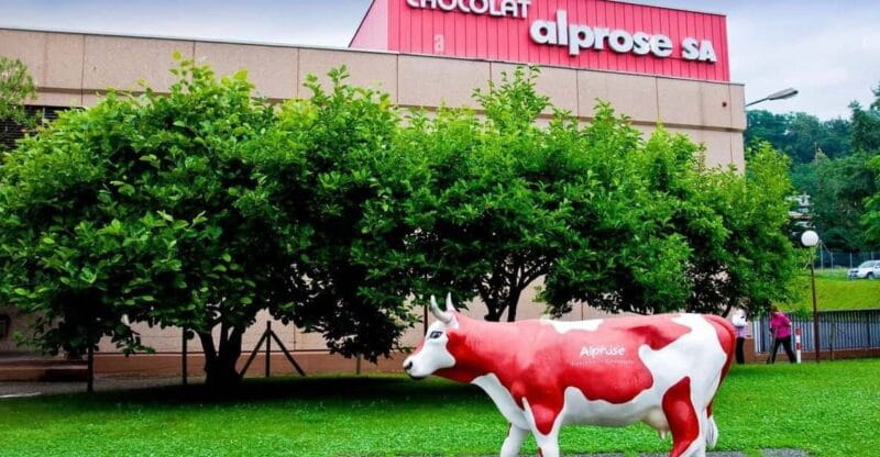 From Milan: Lugano, Bellinzona and Chocolate Factory Trip - Transportation, Timing, and Group Dynamic