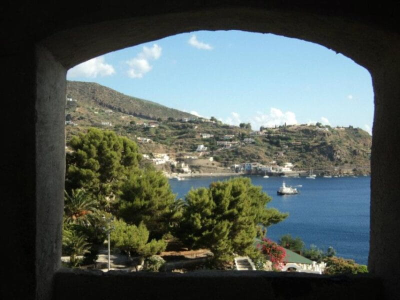 From Milazzo: Lipari and Vulcano Day Trip - FAQs