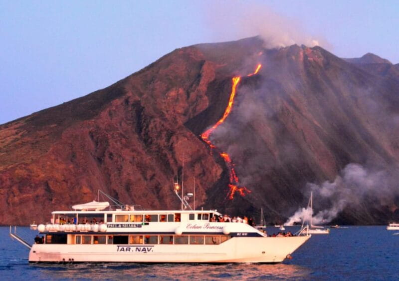 From Milazzo: Panarea & Stromboli Boat Trip - Stromboli: Volcano and Village