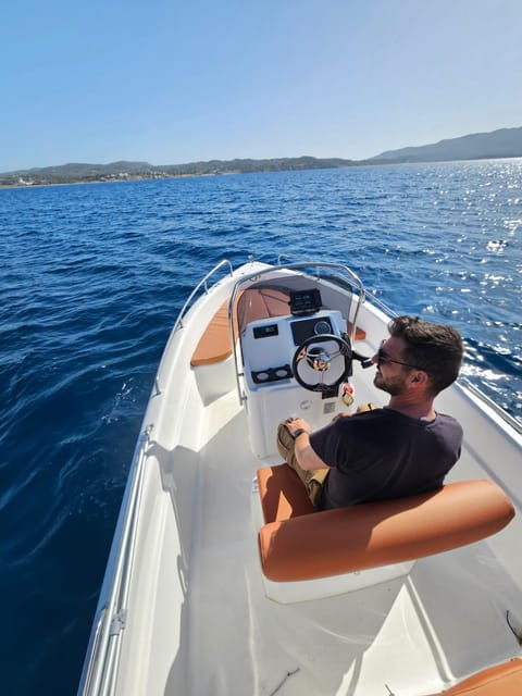 From Milos: Rent a Boat to Kleftiko (no license required) - Key Points / Takeaways