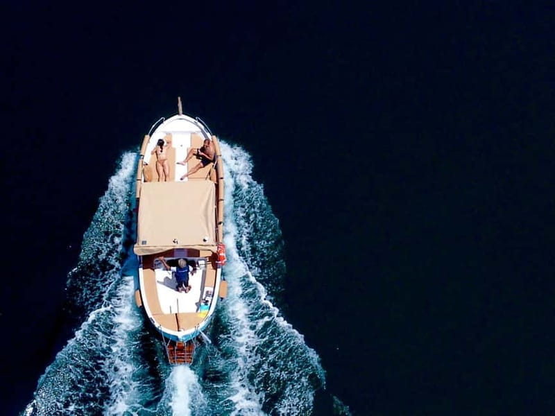 From Monterosso:3 Hour One-Way Sunset Boat Tour to La Spezia - Experiencing the Ligurian Coast by Boat: A Closer Look