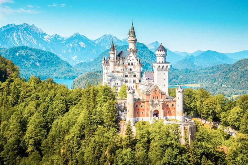 From Munich: Premium Neuschwanstein Castle & Linderhof Tour - A Detailed Look at the Bavarian Castle Tour