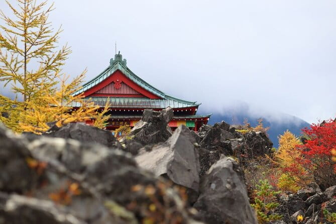 From Nagano and Karuizawa: Unwind in Kusatsu Onsen - Guided Tours and Immersive Experiences