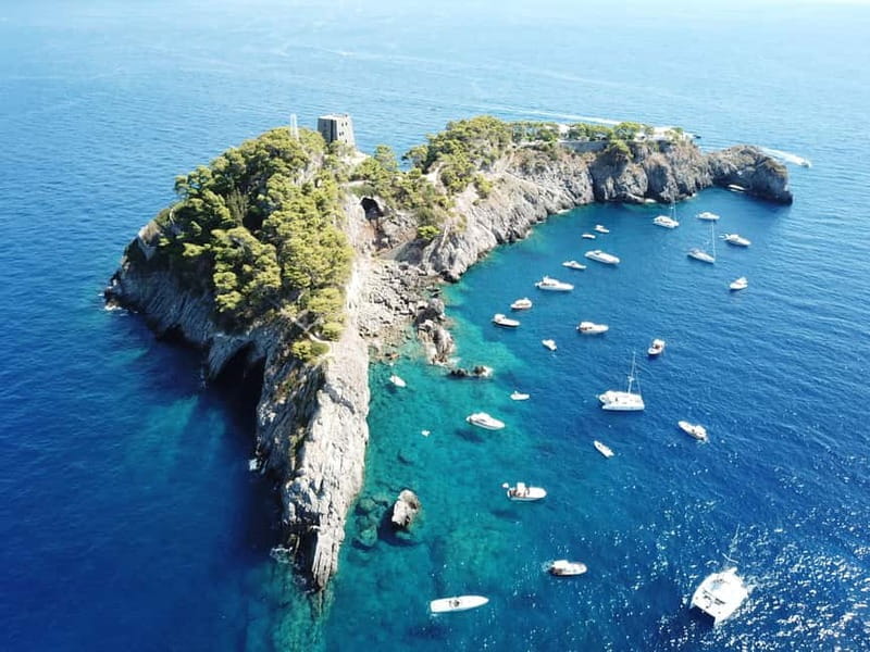 From Naples: Capri+Amalfi Coast Private Boat Tour - Discovering the Natural Wonders of Capri by Sea
