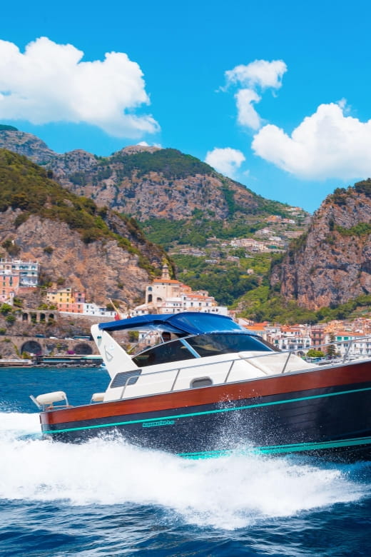 From Naples: Small-Group Amalfi Coast Boat Tour - Swimming & Relaxation: A refreshing break