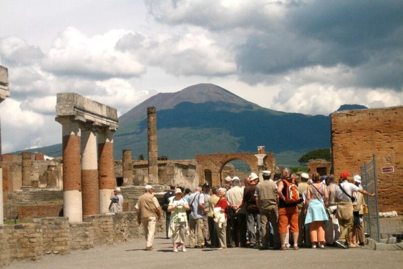 From Naples: Transfer to Positano with Pompeii Guided Tour - Pompeii Guided Tour: What You’ll See and Why It Matters