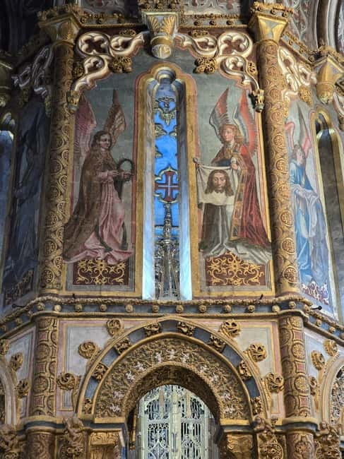 From Nazaré - Tomar, Fátima, Batalha, Alcobaça, & Óbidos - Marveling at Gothic Grandeur at Batalha Monastery