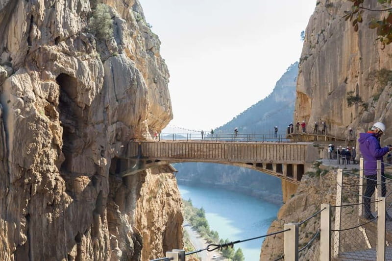 From Nerja to Málaga: Caminito del Rey Private Tour - Key Points / Takeaways