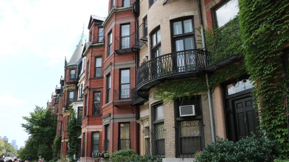 From NYC: Exclusive Spanish-Language Day Trip to Boston - Key Attractions