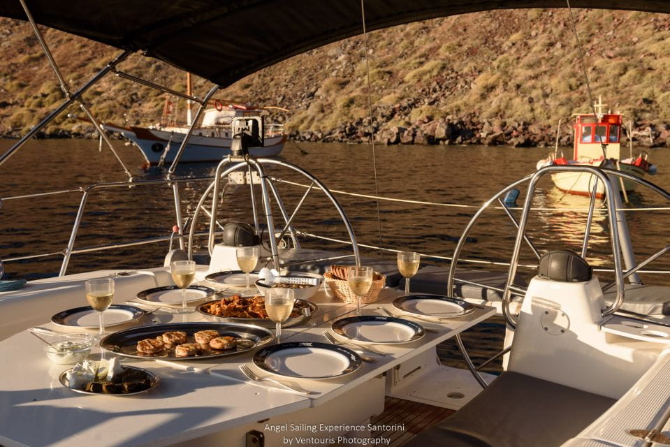 From Oia: Private Sailing Day Trip to Therasia & Lunch - Booking and Cancellation Policy