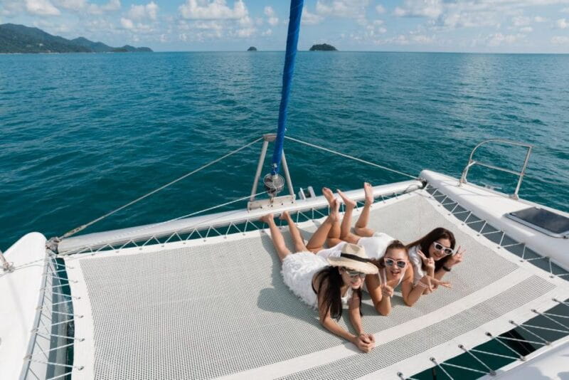 From Ornos: Mykonos Delos Catamaran Cruise with Meal & SUP - Diving Into the Details: The Experience of the Mykonos Catamaran Cruise