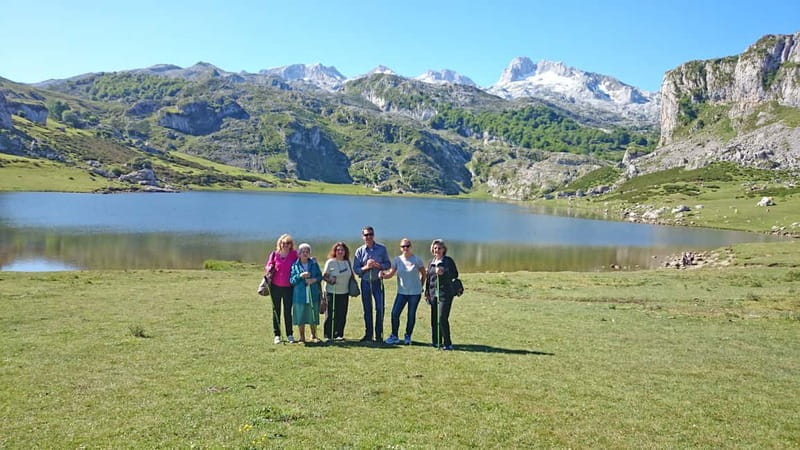 From Oviedo: Covadonga Lakes Day Tour with Guided - Discovering Covadonga’s Sacred Caves and Sanctuary