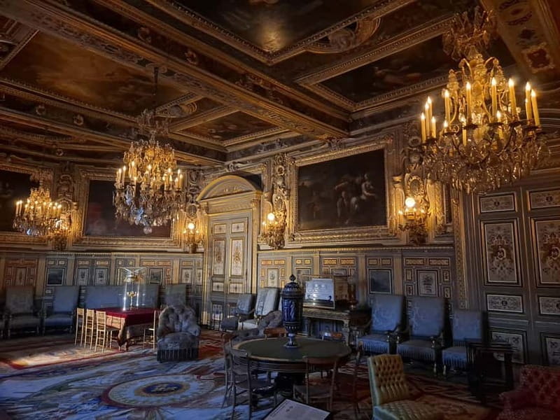 From Paris: Half-Day Tour to Fontainebleau Castle & Barbizon - Exploring Fontainebleau Castle: A Royal Residence Through the Ages