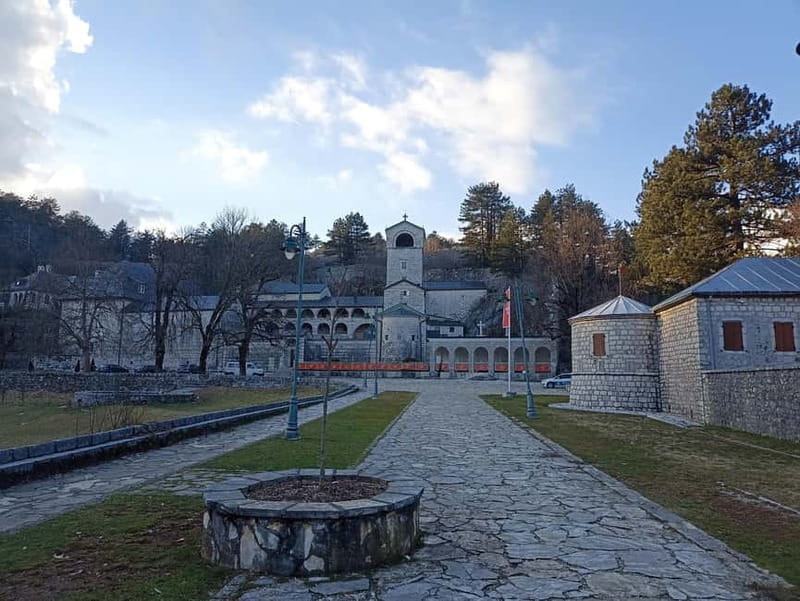 From Podgorica: Rijeka Crnojevica & Cetinje- History&Nature - FAQ