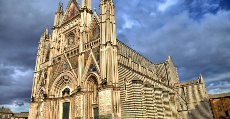 From Port Mystic Orvieto & Dying City Civita Bagnoregio tour - Authentic Italian Lunch and Cultural Flavors