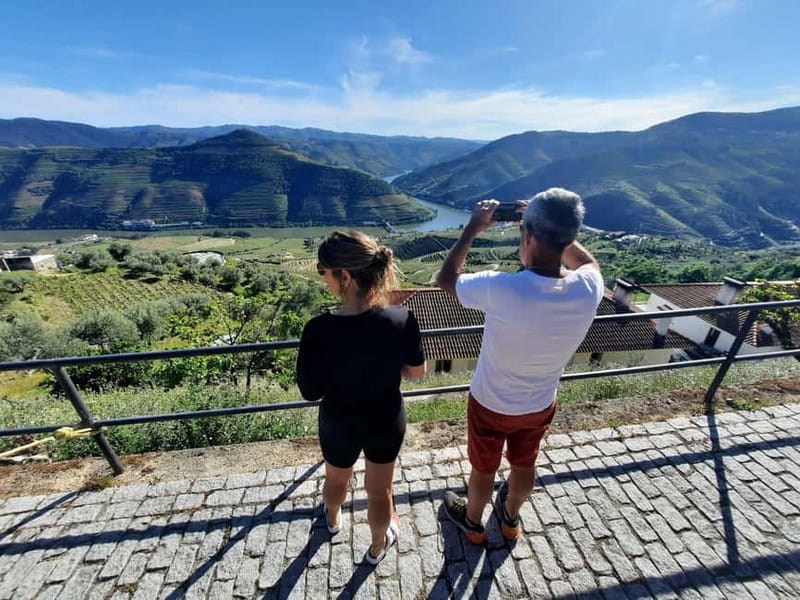From Porto: small-group guided tour of the Douro Valley and Gerês - Price and Value