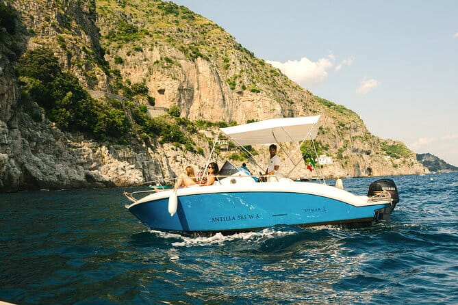 From Positano or Praiano: 2H Private Amalfi Coast speed tour - FAQ
